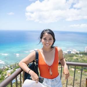 Meet your Posher, Ling